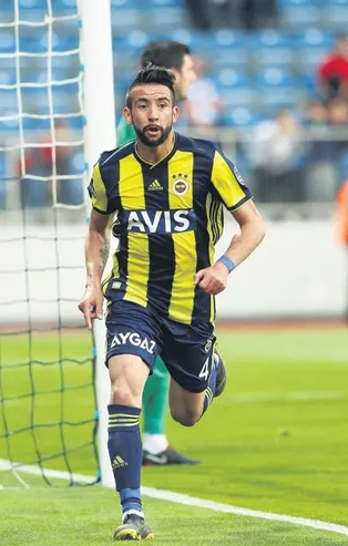 Fenerbahçe'de Mauricio Isla ile yollar ayrıldı