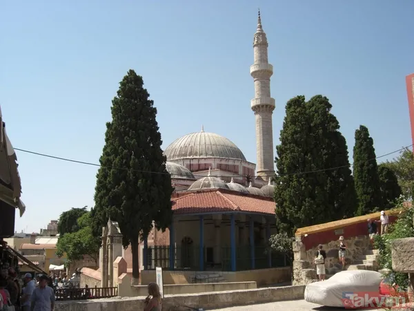 AK Parti'den Yunanistan'ın Rodos Adası'ndaki külliyeyi müzik fakültesine dönüştürmesine sert tepki: Kabul edilemez - 24