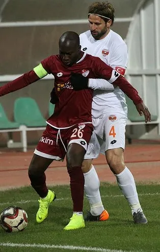 Adana’dan altın vuruş