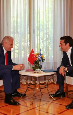 Başbakan: Darbeciler ilişkiye darbe vurmasın