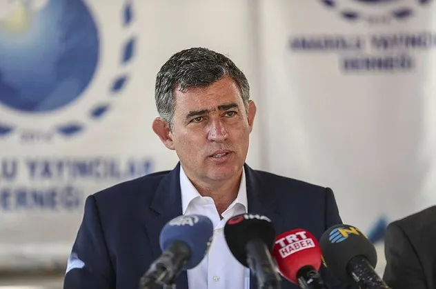 Metin Feyzioğlu'ndan Nazlı Ilıcak ve Ahmet Altan açıklaması: Kalemlerinde kan vardır