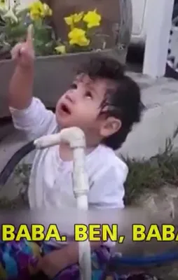 Şehit kızından ağlatan görüntü
