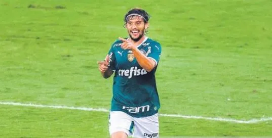 scarpa-bombasi-besiktas-brezilyali-yildiza-kancayi-atti-1688418797110.jpeg Scarpa bombası! Beşiktaş Brezilyalı yıldıza kancayı attı-3