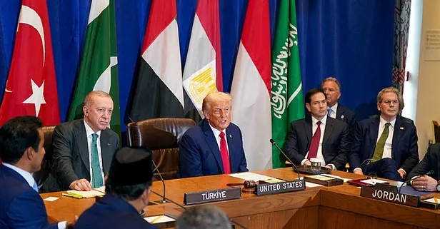 Gazze için arabulucu Türkiye! MİT Başkanı Kalın Katar'da | Hamas Trump planını kabul edecek mi?