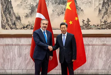 Hakan Fidan Pekin’de