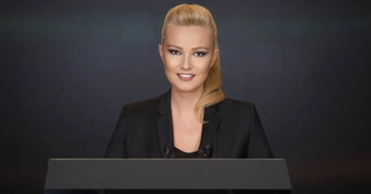 Standart Bir Satranc Macinin Basinda Oyun Tahtasinda Toplam Kac