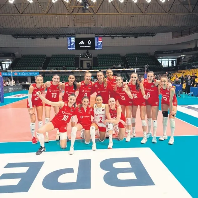 Sultanlar Almanya’yı devirdi