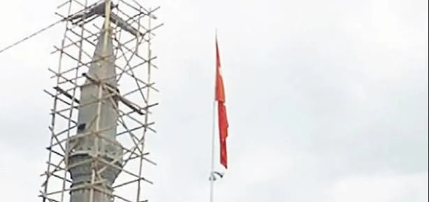 6 kişiye 25 metrelik minare