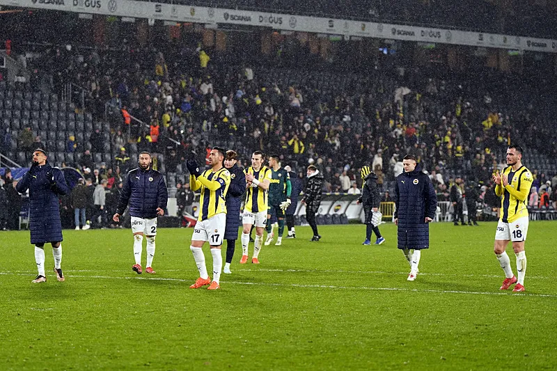 Antalyaspor zaferi sonrası Fenerbahçeli yıldıza övgü dolu sözler! "Yeni lider o" - 10