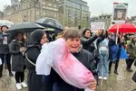 Dünya katil İsrail'i protesto ediyor! Hollanda'nın başkenti Amsterdam'da Gazze'deki çocuk ölümleri işte böyle canlandırıldı