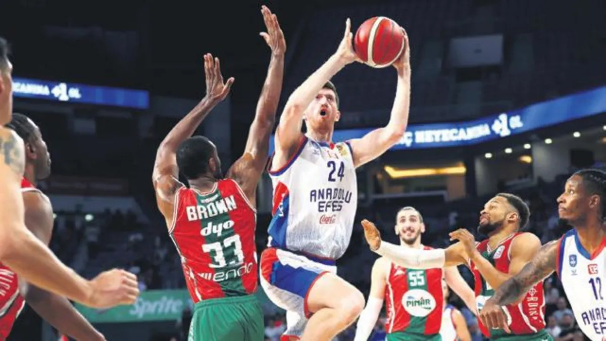 Anadolu Efes seriyi 2-0 yaptı