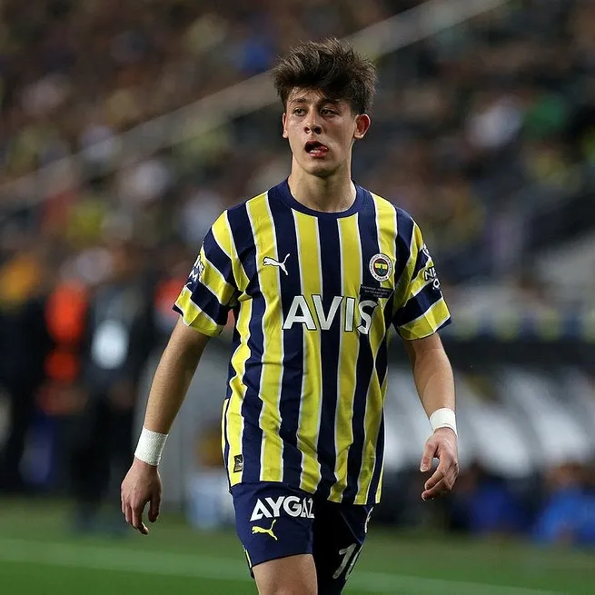 Fenerbahçede Arda Güler gerçekleri! Sözleşmesindeki o madde...