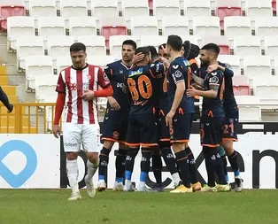 Başakşehir 3 puanı aldı!