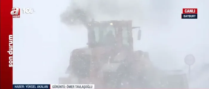 beklenen-kar-yagisi-basladi-vatandaslar-beyaz-ortuyle-uyandi-yollar-ulasima-kapandi-a-haber-muhabirleri-sahada-1702816768118.jpeg Beklenen kar yağışı başladı | Cadde ve sokaklar beyaza büründü yollar ulaşıma kapandı! A Haber muhabirleri sahada: İşte yurttan görüntüler-5