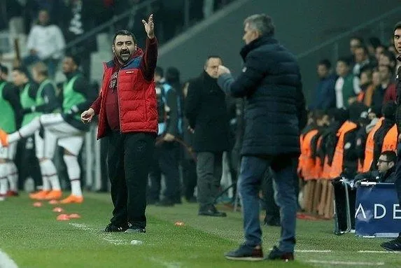 Şenol Güneş ile Ümit Özat arasında gerilimli anlar-6