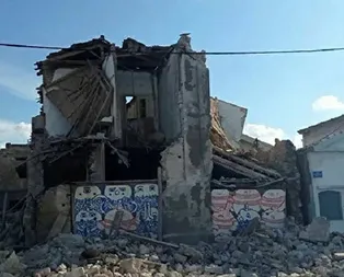 Depremin merkez üssü Sisamdan ilk görüntüler! Yerle bir oldu