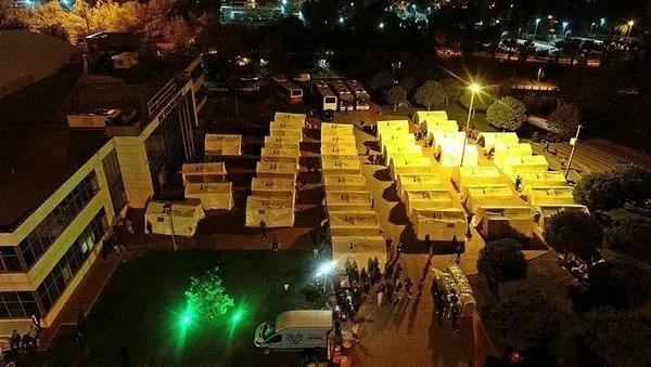 İçişleri Bakanlığı Sözcüsü İsmail Çataklı: "İzmir'de afetzedelerimiz için yer sıkıntımız yok"-1