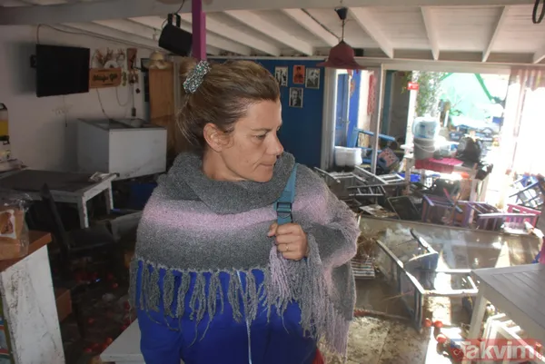 İzmir Seferihisar'da meydana gelen depremin yarattığı yıkım sabah havadan görüntülendi - 42