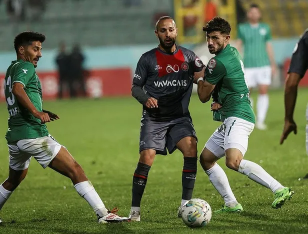 fatih-karagumruk-ztkda-turladi-fatih-karagumruk-3-1-kirsehir-futbol-spor-kulubu-mac-sonucu-ozet-1668103074789.jpeg Fatih Karagümrük ZTK'da turladı! (Fatih Karagümrük 3-1 Kırşehir Futbol Spor Kulübü | MAÇ SONUCU ÖZET)-2