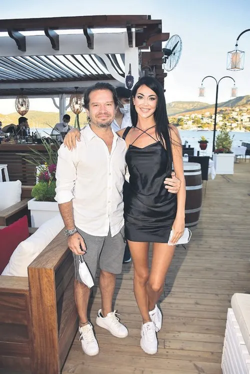 magazin-medyasi-iliskiyi-bitirmis-1598820446431.jpg
