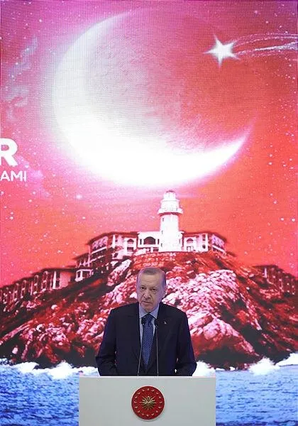 efendileriyle-mucadele-ediyoruz-1653687260941.jpeg Başkan Erdoğan Demokrasi ve Özgürlükler Adası’ndan Kılıçdaroğlu'na ayar verdi: Efendileriyle mücadele ediyoruz-5