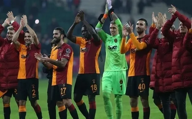 galatasaray-umraniyespor-maci-canli-izle-galatasaray-umraniyespor-maci-sifresiz-kesintisiz-tek-parca-full-hd-c-1675268975886.jpeg GALATASARAY - ÜMRANİYESPOR 3-2 (ÖZET)-9
