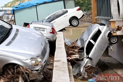 Kastamonu Bozkurt’ta sel felaketi sonrası arama kurtarma çalışmaları sürüyor