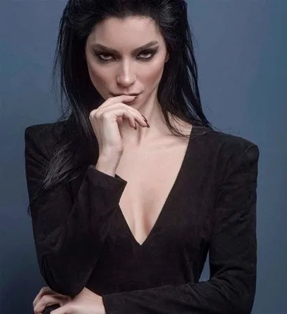 Merve Boluğur resmen eridi! - 6