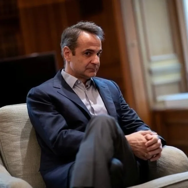 Yunan basınından 12 mil tepkisi: Yunanistan peri masalına devam ediyor!