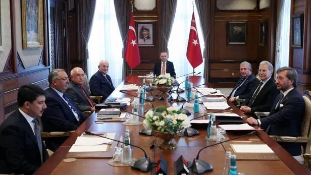 Son dakika: Başkan Recep Tayyip Erdoğan liderliğindeki Yüksek İstişare Kurulu sonrası açıklama-2