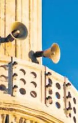 Müezzinin saati şaştı