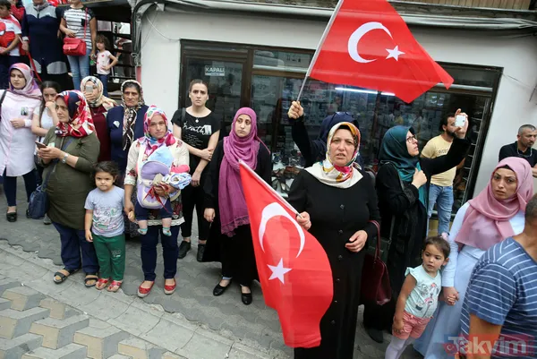 Şehit Eren Bülbül son yolculuğuna uğurlandı - 15