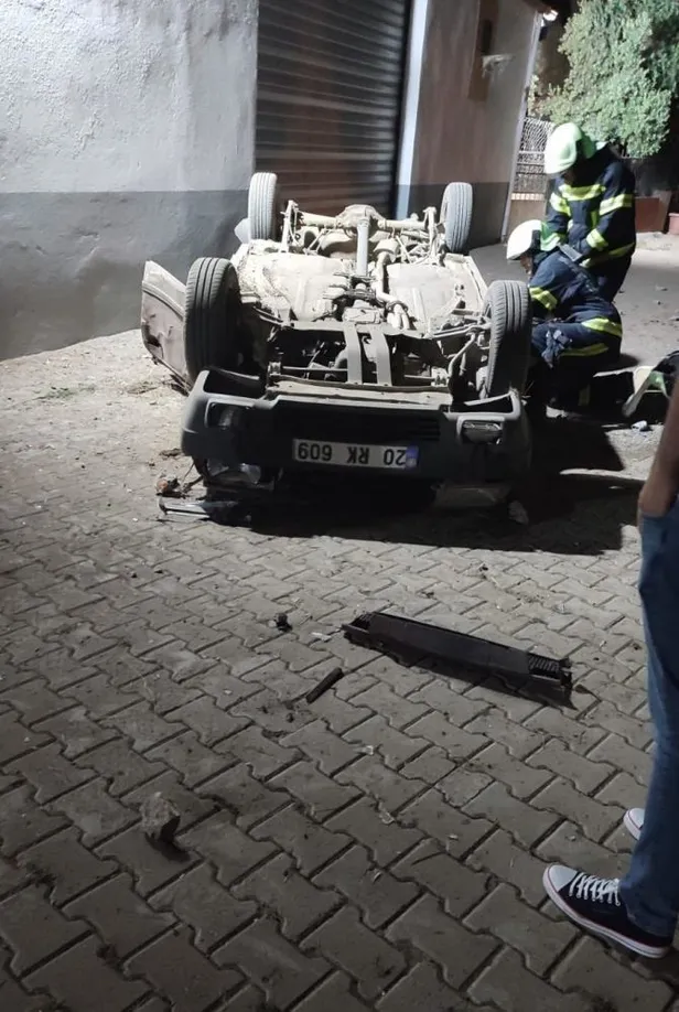 Denizli'de feci kaza! 2 kişiye mezar olan otomobil uçurumdan düştü-4