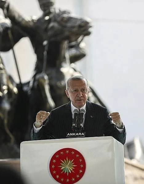 Başkan Erdoğan, Sakarya Zaferi'nin 100. yılında Türkiye'nin 2023 hedeflerini değerlendirdi-2