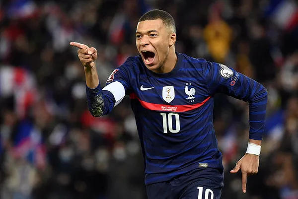 kylian-mbappe-ousmane-dembele-paul-pogba-di-mara-futbol-dunyasinin-starlari-bosta-1641031260295.jpg Kylian Mbappe, Ousmane Dembele, Paul Pogba, Di María... Futbol dünyasının starları boşta-2