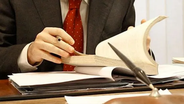 530-bini-askin-kamu-calisanini-yakindan-ilgilendiren-sozlesmelere-iliskin-duzenlemenin-ekimde-mecliste-olmasi-1658872860607.jpeg 530 bini aşkın kamu çalışanını yakından ilgilendiren sözleşmelere ilişkin düzenlemenin Ekim'de Mecliste olması bekleniyor-2