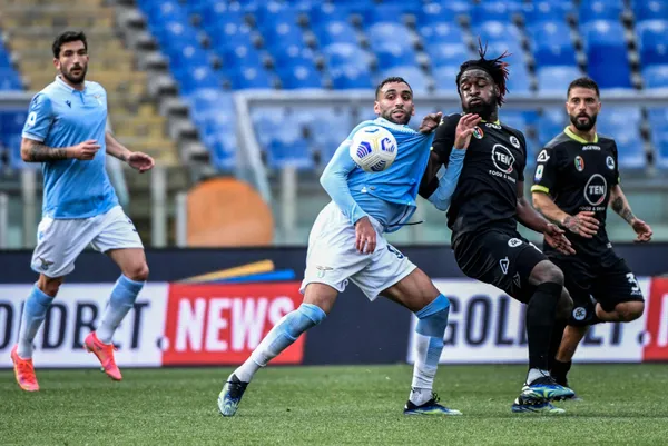 1628240973706.jpg Forvete sürpriz aday! Fenerbahçe'de gündem M'Bala Nzola-3