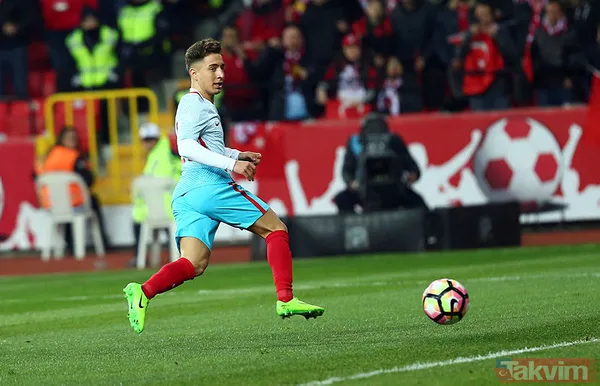 Galatasaray'a transfer olan Emre Mor'dan flaş sözler! 'Memnun değilim ama...' - 14