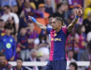 Raphinha imzayı atıyor