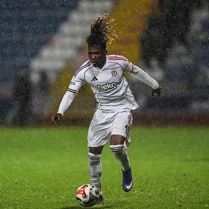 El Bilal Toure’den kötü haber!