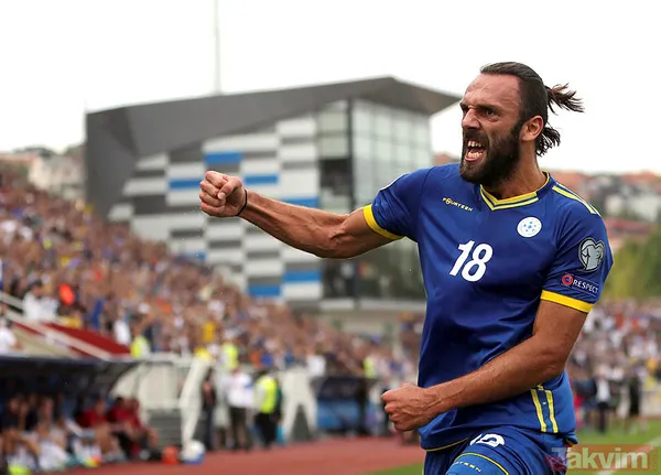 Vedat Muriç Çekya maçında gol attı, taraftar çıldırdı! 'Türkiye'nin en iyi forveti Vedat Muriç' - 11