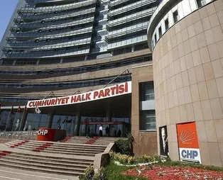 CHP'deki koltuk kavgasında saflar netleşiyor: Kilidi İstanbul Kongresi açacak! MYK üyeleri fondaşa konuştu: Değişim başladı İmamoğlu yetersiz