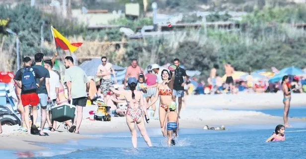 Bayram tatilinde Çeşme'ye ünlü akını!