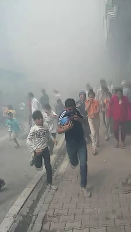 Son dakika: Esenyurt’ta iki gün önce boşaltılan riskli binada yangın-3