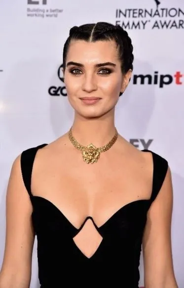 Hercai dizisini unutmayanlara müjde! Akın Akınözü ve Tuba Büyüküstün Mardin'de...-3