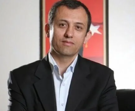 CHP'de Kılıçdaroğlu'nun danışmanı Ali Arif Özzeybek istifa etti-1