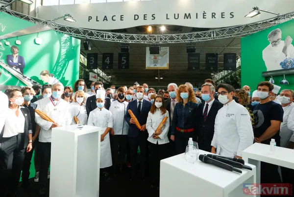 Fransa Cumhurbaşkanı Emmanuel Macron fuar ziyaretinde yumurtalı saldırıya uğradı - 4