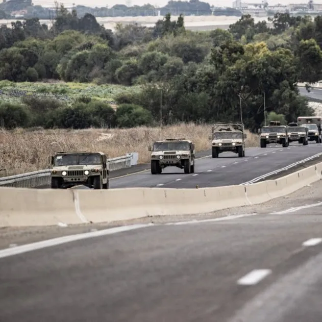 İsrail ordusu Gazze sınırına yığınak yapıyor