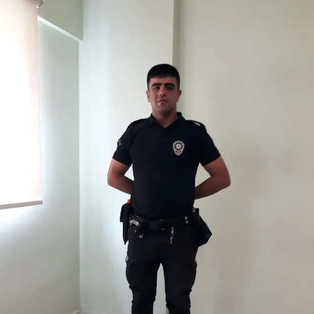 Tayin olduğu gece depreme yakalandı