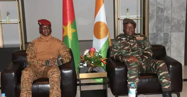 Sahil ülkeleri sömürgecilere karşı ayakta! Nijer, Mali ve Burkina Faso’dan kritik adım: Türkiye vurgusu dikkat çekti